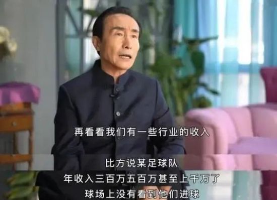 很显然，导演乔什;波恩已经抛弃了所谓青春片的风格，将影片妥妥地放入了到了恐怖电影的范畴之中